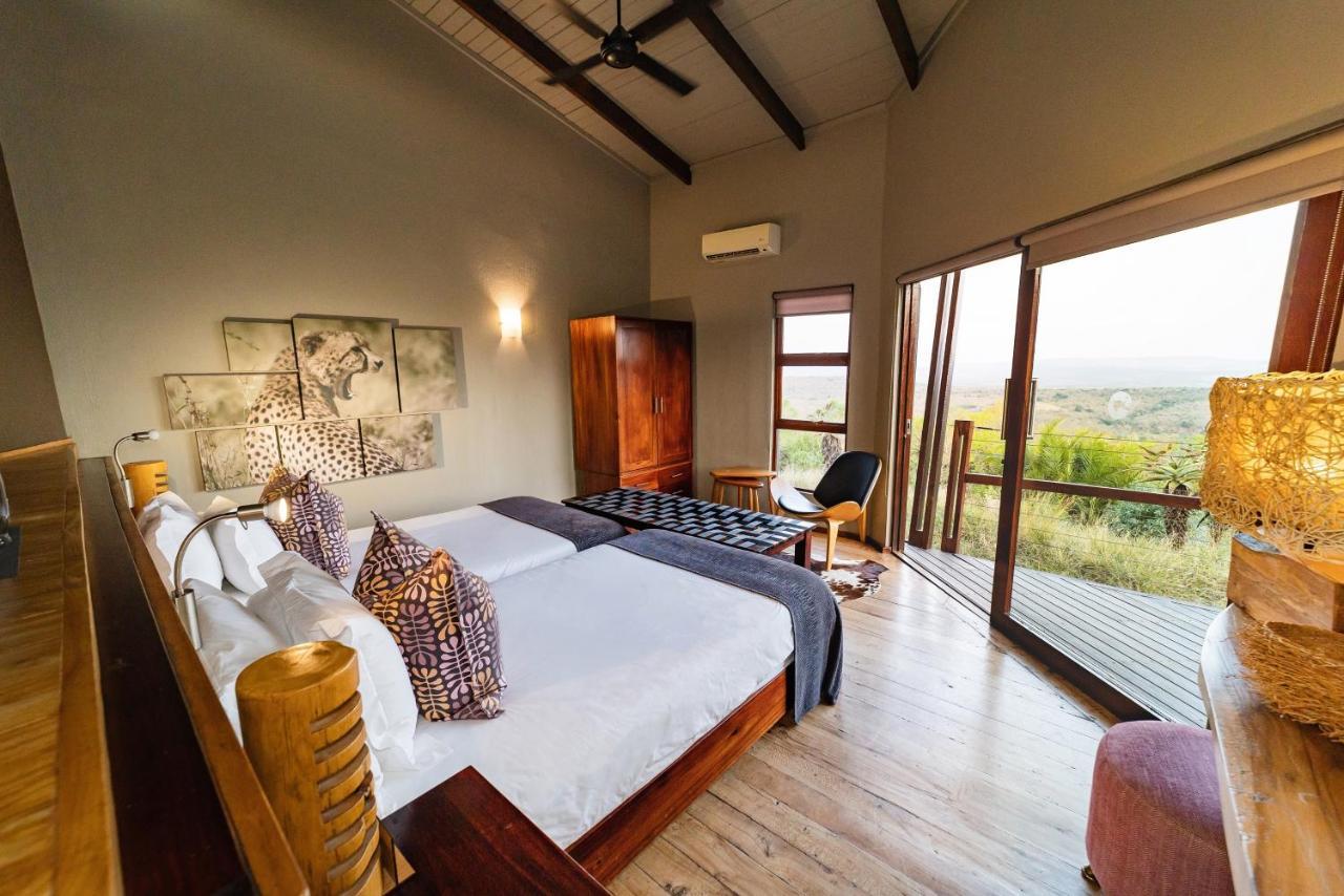 Rhino Ridge Safari Lodge KwaNompondo Ngoại thất bức ảnh