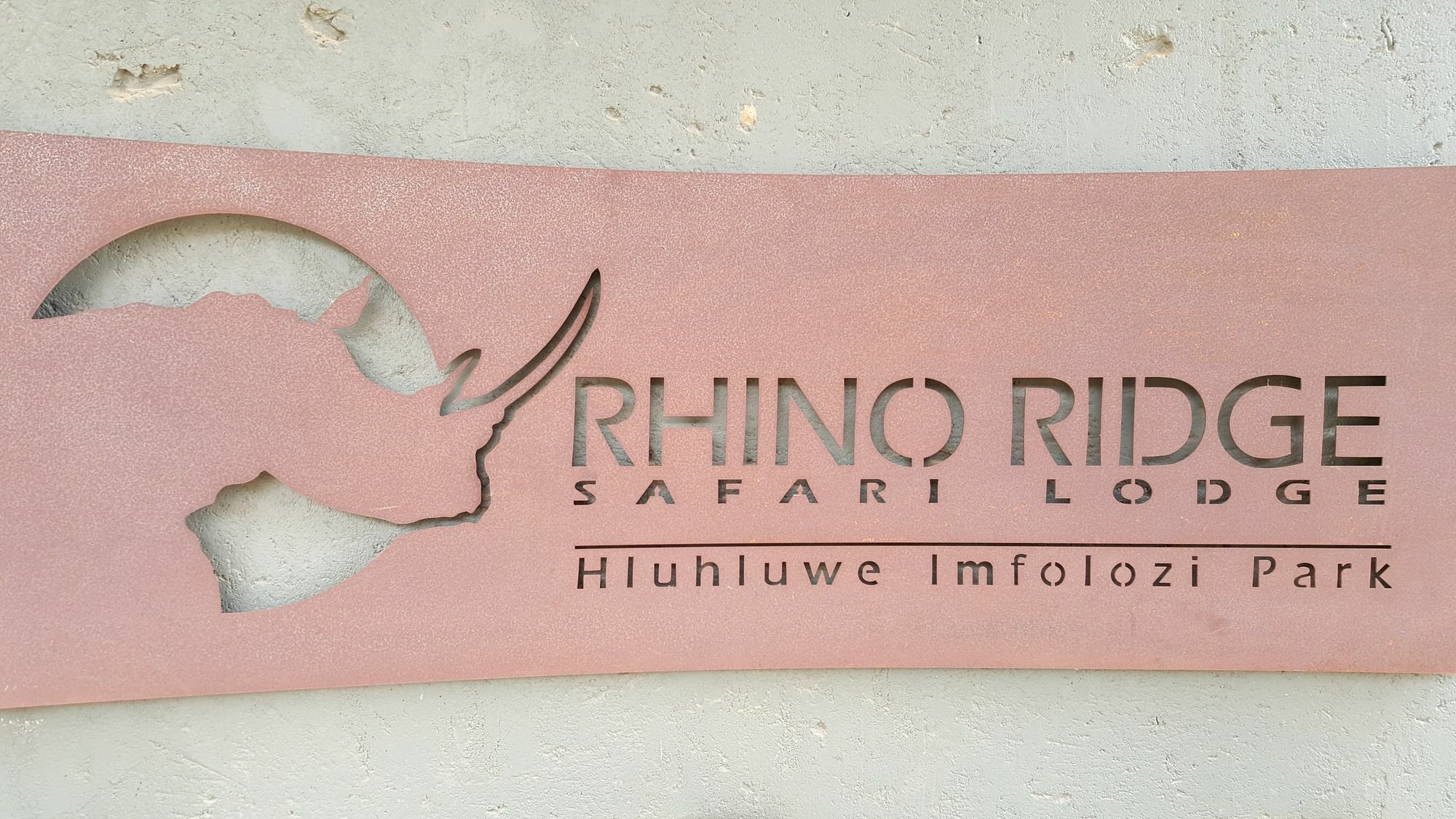 Rhino Ridge Safari Lodge KwaNompondo Ngoại thất bức ảnh